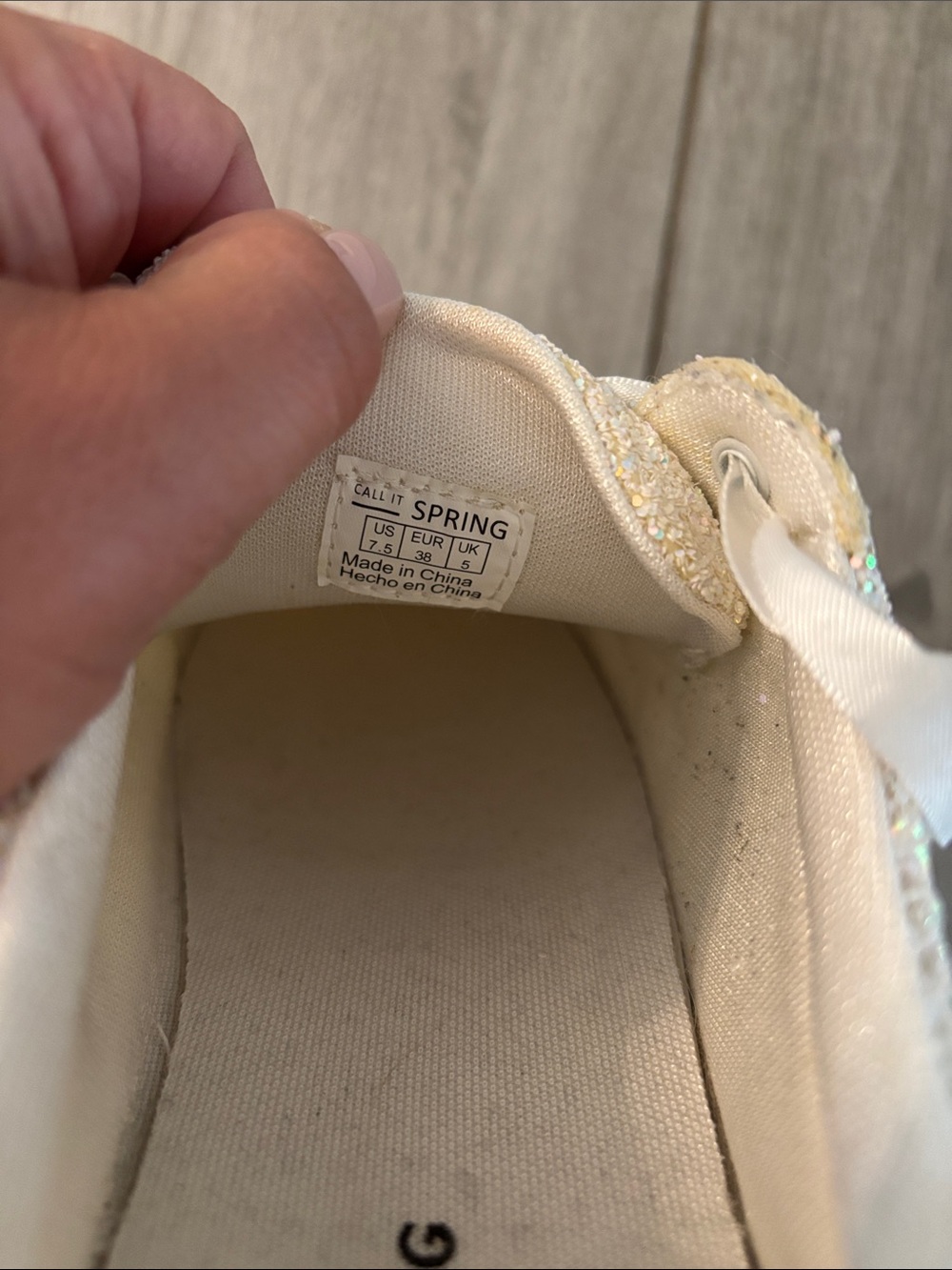 Call it Spring- women’s glittered white running shoe - Picture 3 of 5